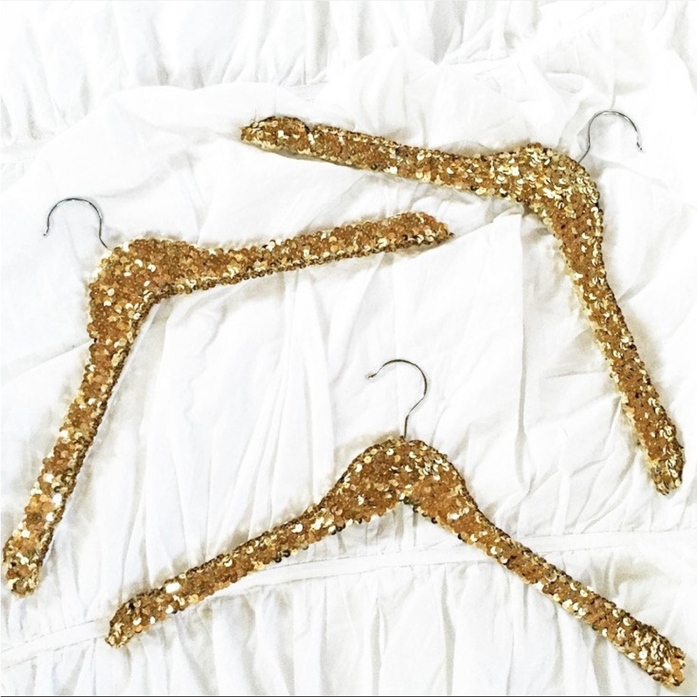 Meet your Posher, Sequins